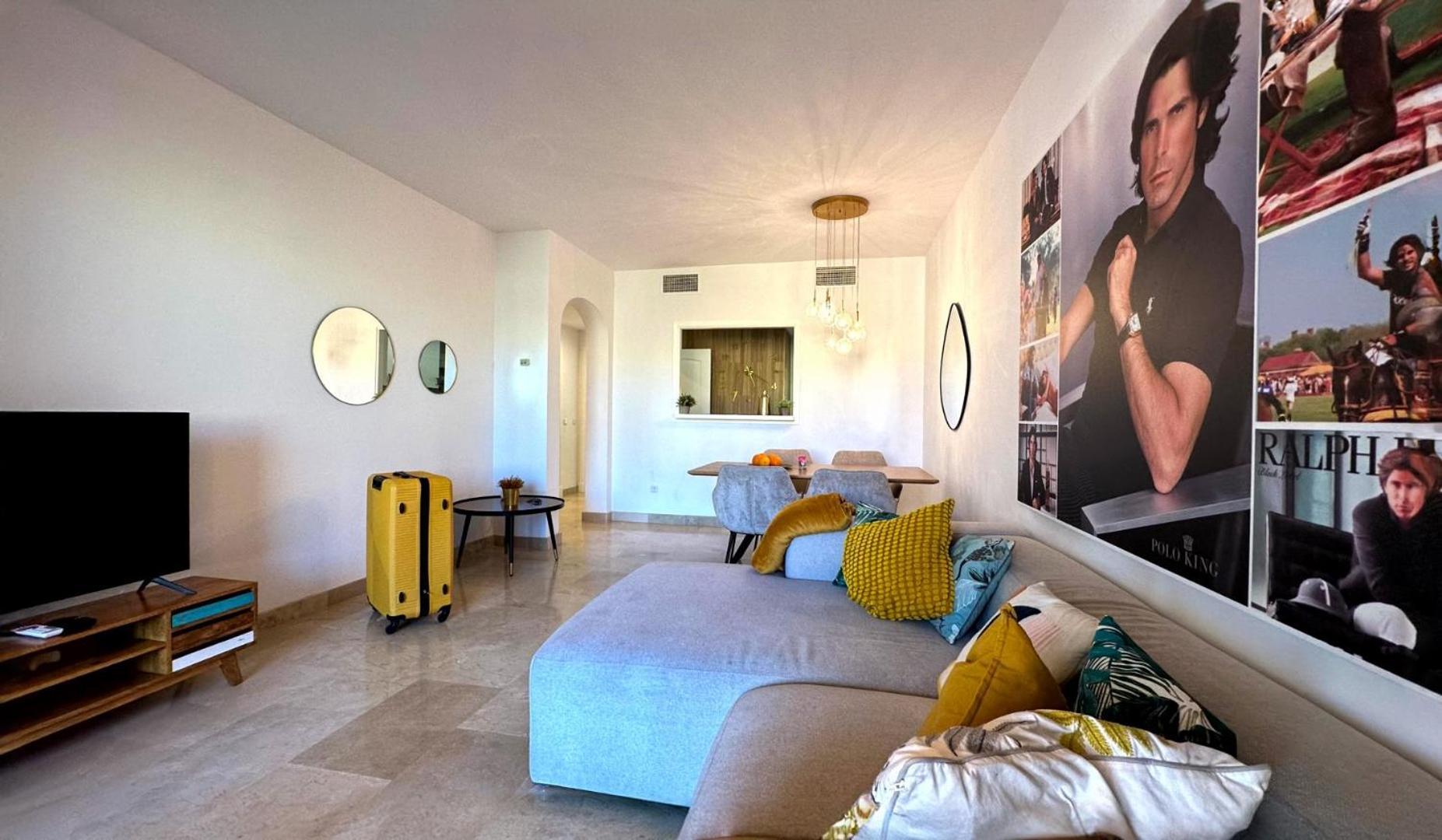 Polo King - Next To Polo Valley * Manilva